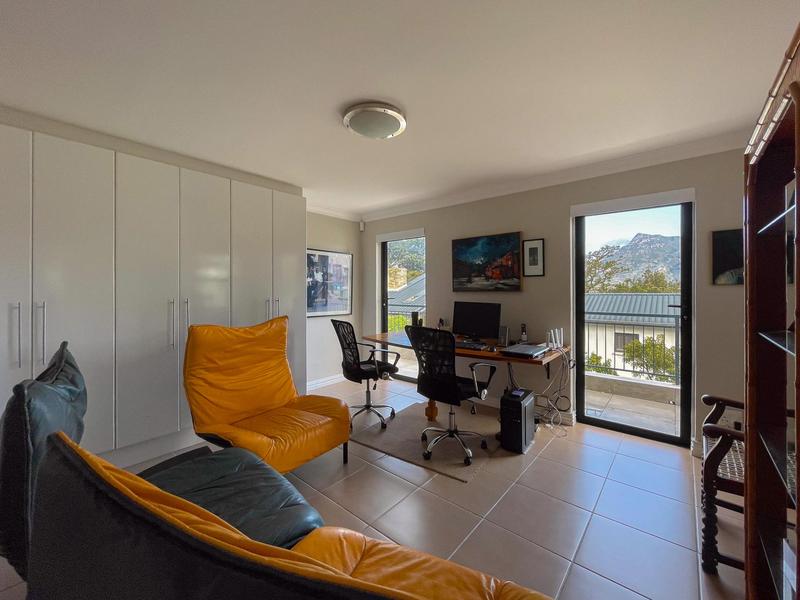 4 Bedroom Property for Sale in Hout Bay Western Cape